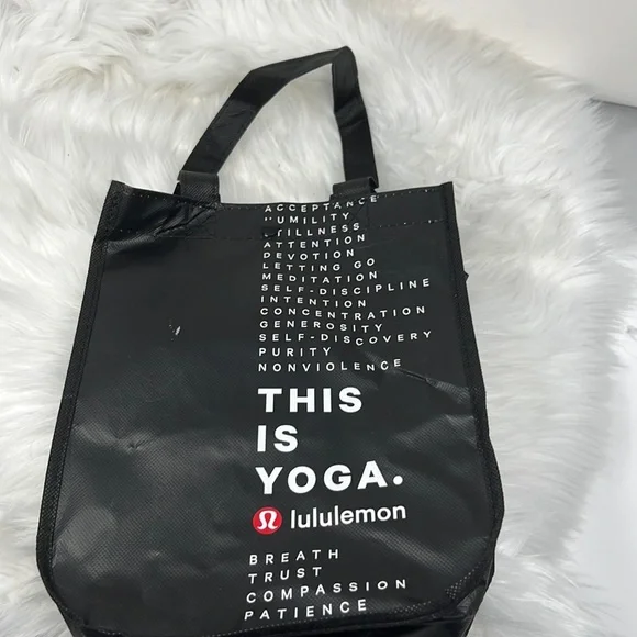 Lululemon Yoga Reusable Lunch Tote & Carryall Gym Bag Small - Picture 1 of 8